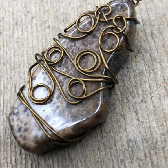 Petrified Palm Wood Wire-Wrapped Necklace Pendant - Picture 5 of 5